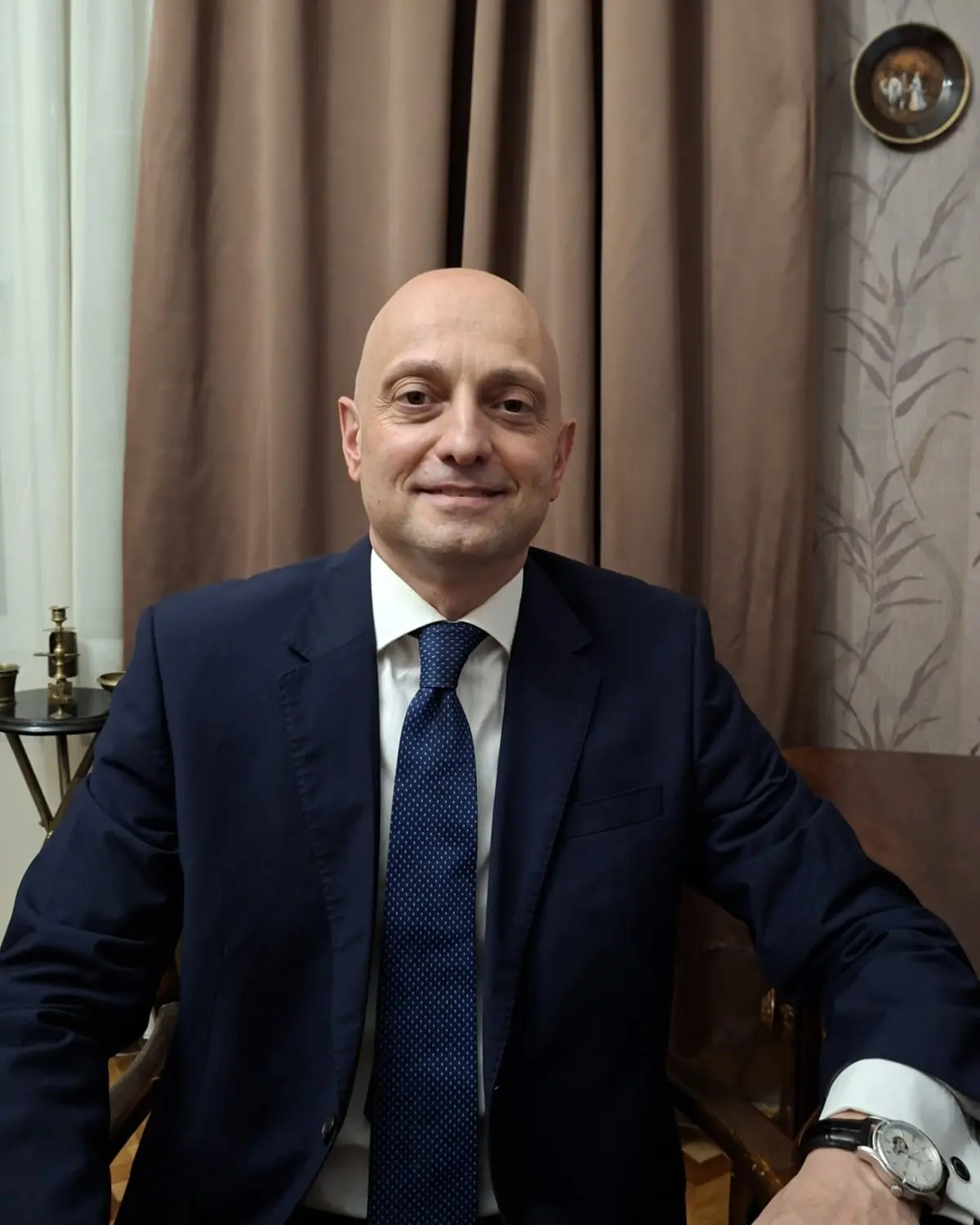 პორტრეტი: ბონდო ალასანია